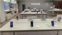 南京榮耀手機展柜制作-中強展柜廠