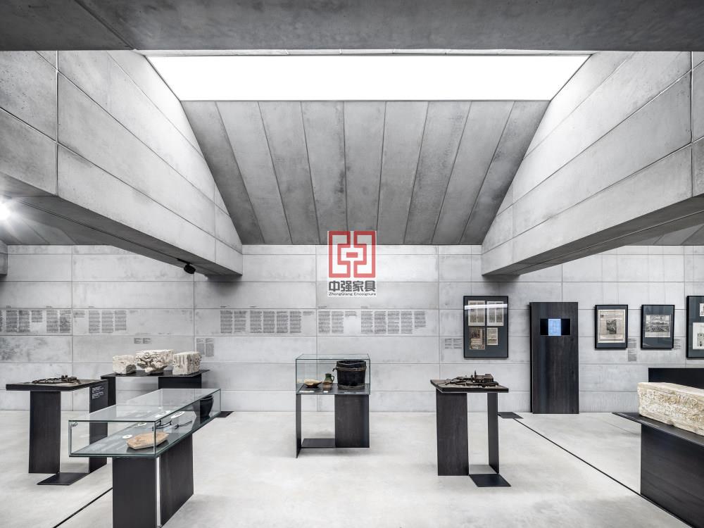 奧洛穆茨總教區(qū)博物館閣樓展覽廳捷克_4