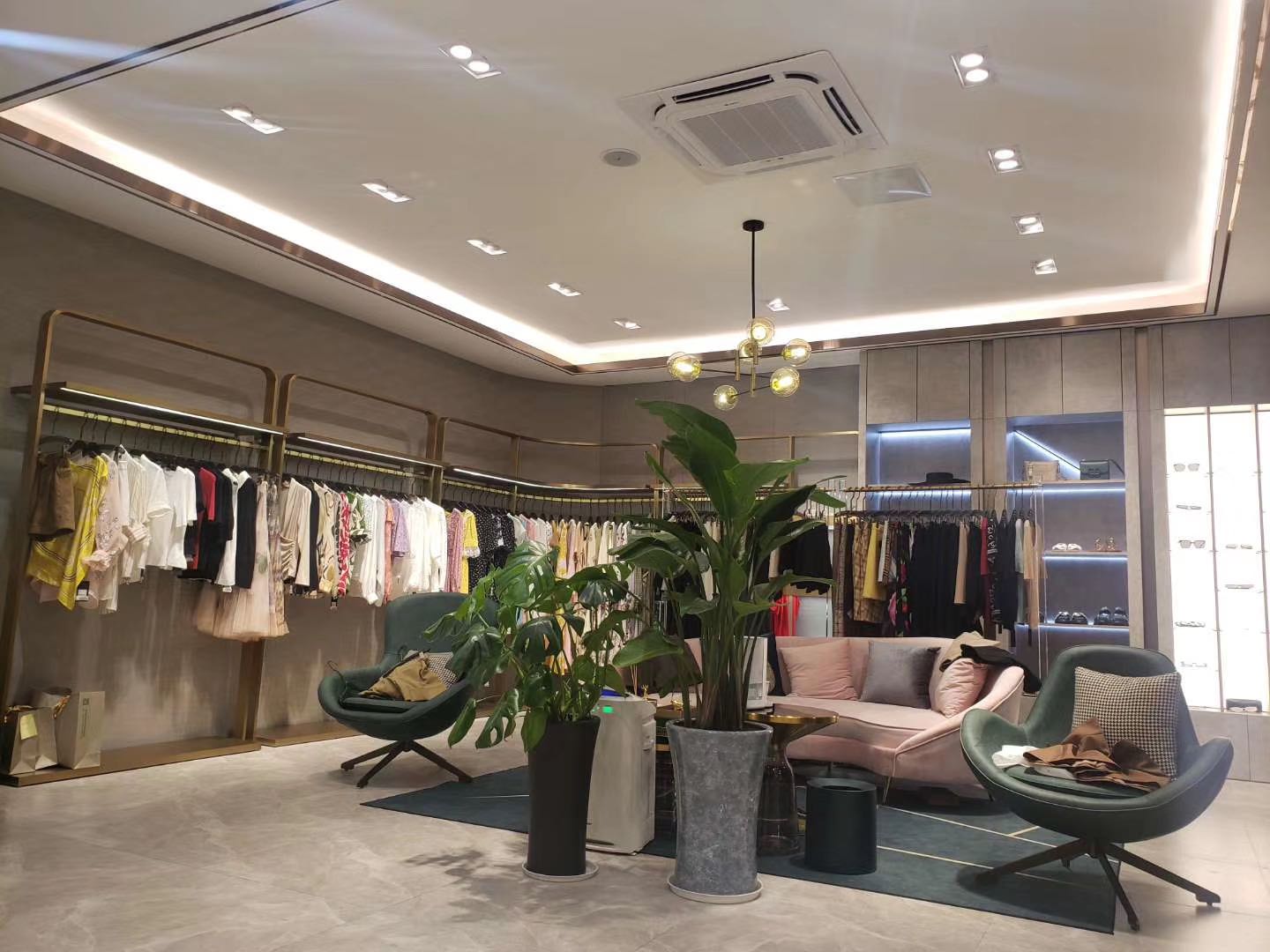 宣城服裝店展柜定制業(yè)務(wù)，哪個(gè)公司可以提供