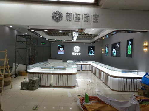 一般我們?nèi)ツ睦锟粗閷氄故竟裥Ч麍D